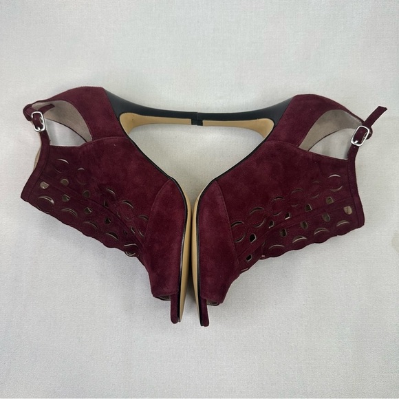 Adrienne Vittadini Grins Bootie 7 Maroon Suede Stiletto Heels - Picture 6 of 13